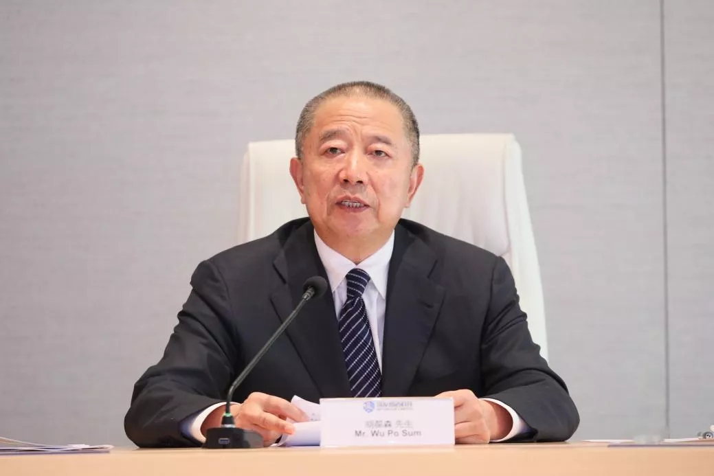 筑友智造科技控股股東、建業(yè)集團(tuán)董事長(zhǎng)胡葆森在發(fā)布會(huì)上致辭2.webp.jpg